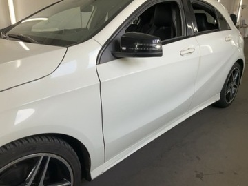 Mercedes Klasa A W176 Hatchback 5d 1.6 180 BlueEFFICIENCY 122KM 2014 Mercedes-Benz A-Klasse A 180 BlueEfficiency AMG Sport, zdjęcie 3