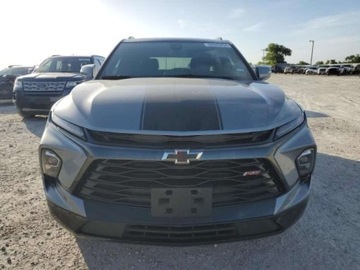 Chevrolet Blazer II 2023 Chevrolet Blazer 2023, 3.6L, RS, po gradobiciu 3.6 Benzyna 308KM, zdjęcie 2