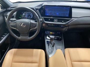Lexus UX Crossover Facelifting 2.0 250h 184KM 2023 Lexus UX 250h GPF F Sport Design 2WD Lexus UX 250h, zdjęcie 2