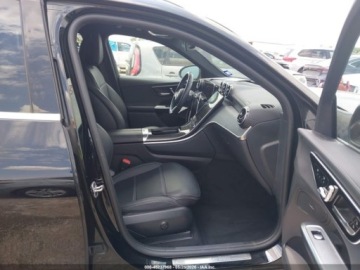 Mercedes GLC C254/X254 2024 Mercedes-Benz GLC 300 4matic Suv 2024 2.0 Benzyna 255KM, zdjęcie 6