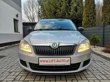 Skoda Fabia II Hatchback Facelifting 1.4 16V 85KM 2011 Škoda Fabia Skoda Fabia 1,4 MPI 86KM # Klima #, zdjęcie 1