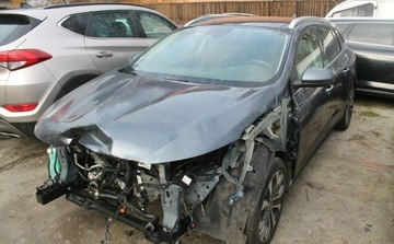 Renault Megane IV Grandtour Facelifting 1.3 TCe 140KM 2021 Renault Megane 1.3 Benzyna 140KM, zdjęcie 1