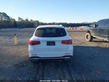 Mercedes GLC C254/X254 2022 Mercedes-Benz GLC 2022 Mercedes-Benz GLC GLC 300 SUV 2.0 Benzyna 255KM, zdjęcie 6