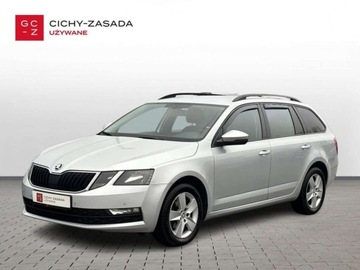 Skoda Octavia III Kombi Facelifting 1.6 TDI 115KM 2018 Skoda Octavia VATmarza serwisowana Salon PL kamera APP-connect ASO