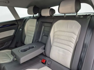 Volkswagen Arteon Fastback Facelifting 2.0 TDI SCR 150KM 2021 Volkswagen Arteon Shooting Brake PanoramaHead-up Skory Salon Polska Faktur, zdjęcie 31