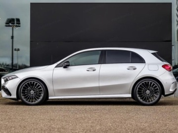 Mercedes Klasa A W177/V177 Hatchback Facelifting 1.3 200 163KM 2025 MERCEDES-BENZ A Klasa 200 AMG Line 1.3 (163KM) 2025, zdjęcie 1