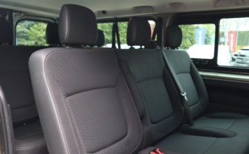 Opel Vivaro B Kombi Extra Long H1 2,9t 1.6 BiTurbo 140KM 2015 Opel Vivaro Opel Vivaro long,9-osobowy 1.6 Diesel 140KM, zdjęcie 8