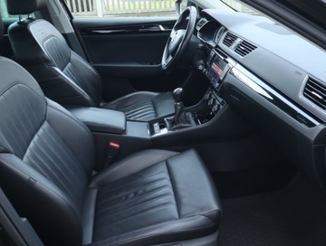 Skoda Superb III Liftback 1.8 TSI 180KM 2016 Skoda Superb 1.8 TSI, Salon Polska, Serwis ASO, zdjęcie 7