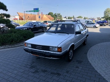 Audi 80 B2 Sedan 1.6 TD 70KM 1984