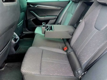 Skoda Octavia IV Liftback 1.5 TSI EVO 150KM 2023 Skoda Octavia Skoda Octavia 1.5TSI e-Tec 150km FV23 DSG Style Pakiet Selec, zdjęcie 23