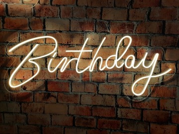 С ДНЕМ РОЖДЕНИЯ неоновая вывеска