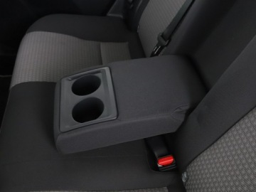 Toyota Auris II Hatchback 5d Facelifting 1.8 Hybrid 136KM 2018 Toyota Auris kamera grzane fotele tempomat, zdjęcie 37