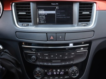 Peugeot 508 I RXH 2.0 HYbrid4 200KM 2013 Peugeot 508 HYbrid4 RXH, 197 KM, 4X4, Automat, zdjęcie 11