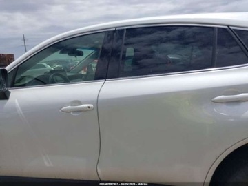 Toyota Venza 2022 Toyota Venza Le, 2022r., 4x4, 2.5L 2.5 Benzyna 176KM, zdjęcie 7