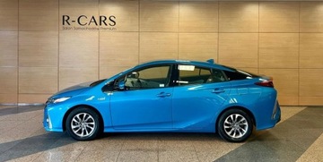 Toyota Prius IV Hatchback Plug-in 1.8 Hybrid Plug-in 122KM 2020 Toyota Prius Pluh-in ASO Bezwypadkowy R CARS Warszawa 1.8 Hybryda 122KM, zdjęcie 4