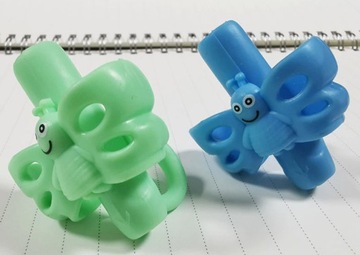 НАКЛАДКИ КОРРЕКЦИОННЫЕ НАВЕРХИ ДЛЯ ОБУЧЕНИЯ ПИСЬМЕНИ КОРРЕКЦИОННЫЕ НАВЕРХИ ДЛЯ КАРАНДАША 4 шт.