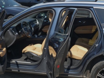 Volvo XC60 II 2020 Volvo XC60 B5 AWD Inscription FUL Wentyle Panorama Masaż Hak ACC Pneumatyka, zdjęcie 24