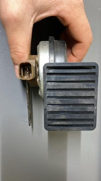 SIGNÁL KLAKSON RENAULT KOLEOS II 256105205R