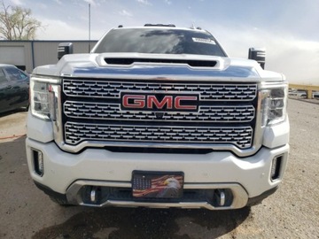  GMC Sierra K2500 Denali 2022 6.6l 6.6 Diesel 445KM, zdjęcie 5