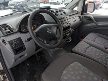 Mercedes Vito W639 Kombi 109 CDI 95KM 2008 Mercedes-Benz Vito Stan techniczny dobry 2.1 Diesel 95KM, zdjęcie 15