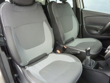 Renault Captur I Crossover 1.5 Energy dCi 90KM 2014 Renault Captur 1.5 DCI, zdjęcie 17
