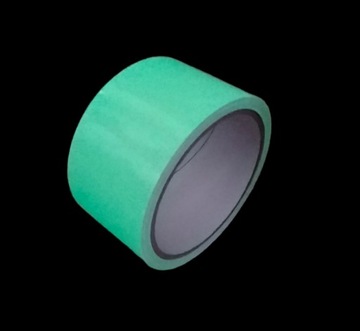 Флуоресцентная лента светоотражающая лестница сияет