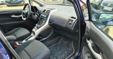 Toyota Auris I 2011 Toyota Auris BENZYNA HYBRYDA AUTOMAT klimatyzacja 5 drzwi okazja, zdjęcie 36