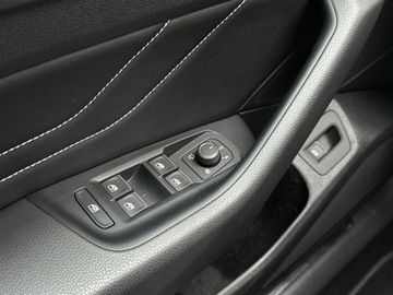 Volkswagen Arteon Fastback Facelifting 2.0 TSI 280KM 2023 Volkswagen Arteon 2.0TSI 280KM 4X4 Elegance DSG l, zdjęcie 16