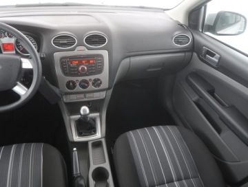 Ford Focus II Hatchback 5d 1.6 Duratec 100KM 2010 Ford Focus 1.6 16V, Salon Polska, Serwis ASO, zdjęcie 7