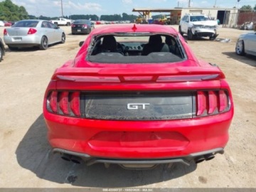 Ford Mustang VI Fastback Facelifting 5.0 Ti-VCT 450KM 2022 Ford Mustang Gt Premium Fastback 2022 5.0l 5.0 Benzyna 450KM, zdjęcie 4
