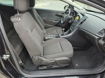 Opel Astra J Hatchback 5d 1.4 Turbo ECOTEC 140KM 2011 Opel Astra GTC 1,4 Turbo 140 KM Navi Kamera Bluetooth, zdjęcie 15