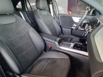 Mercedes GLA II Off-roader Facelifting 1.3 200 163KM 2026 MERCEDES-BENZ GLA 200 AMG Line Suv 1.3 (163KM) 2026, zdjęcie 5