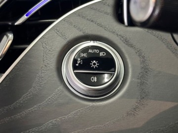 Mercedes Klasa E W214 Sedan 2.0 220d 197KM 2025 E Klasa 220 d 4-Matic AMG 2.0 (197KM) 2025, zdjęcie 4