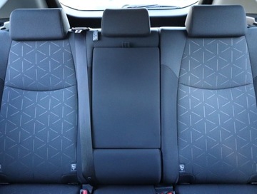 Toyota RAV4 V SUV 2.5 Hybrid Dynamic Force 218KM 2019 Toyota RAV 4 2.5 Hybrid, Salon Polska, zdjęcie 9