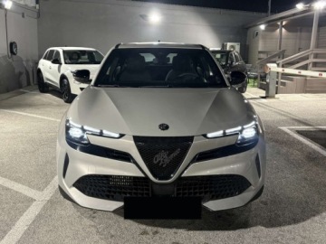 Alfa Romeo Junior SUV 1.2 Hybrid 145KM 2026 ALFA ROMEO Junior Sprint Hatchback 1.2 (145 KM) 2026, zdjęcie 2