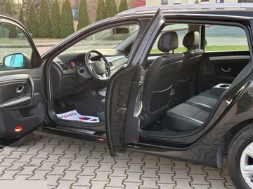 Renault Laguna III Grandtour 2.0 16v 140KM 2008 Renault Laguna 2.0 Privilege benzyna 140KM 2008r, zdjęcie 16