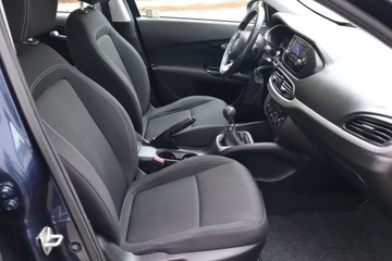 Fiat Tipo II Station Wagon 1.4 95KM 2018 Fiat Tipo 1.4 16V, Salon Polska, Klima, Parktronic, zdjęcie 8