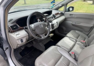 Honda FR-V 2.2 i-CTDi 140KM 2005 Honda FR-V Bezwypadkowy, skory, zadbany 2.2 Diesel 140KM, zdjęcie 13