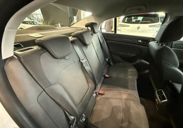 Renault Megane IV GrandCoupe Facelifting 1.3 TCe 140KM 2025 Renault Megane GrandCoupe kolor Bialy 2025 OD REKI 1.3 Benzyna, zdjęcie 30