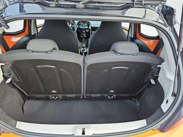 Toyota Aygo II Hatchback 3d Facelifting 1.0 VVT-i 72KM 2019 Toyota Aygo Salon PL, Automat, Kamera, Car Play Benzyna 72KM, zdjęcie 11