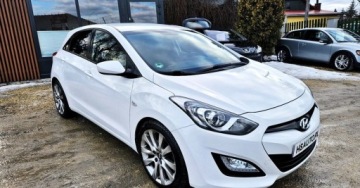 Hyundai i30 II Wagon 1.6 GDI 135KM 2014 Hyundai i30 BENZYNA 5 DRZWI KLIMA niski przebieg super okazja 1.6, zdjęcie 6