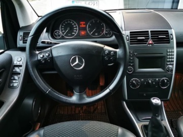 Mercedes Klasa A W169 Coupe 1.5 160 95KM 2009 MERCEDES A 1.5 150 95KM, Manual, Czujniki parkowania, Klimatyzacja W169, zdjęcie 13