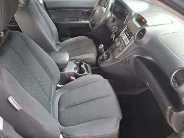 Kia Carens III 2.0 i 16V 144KM 2007 Kia Carens Piekna klimatyzacja bez rdzy 2.0 Benzyna 145KM, zdjęcie 24