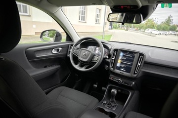 Volvo XC40 Crossover Facelifting 1.5 T2 129KM 2022 XC40__ MODEL PO LIFTINGU __44000 PRZEBIEG __100% BEZWYPADKOWY, zdjęcie 31