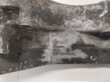 UCHYCENÍ ALTERNÁTORA VOLKSWAGEN GOLF IV 1.4I 032145169AB