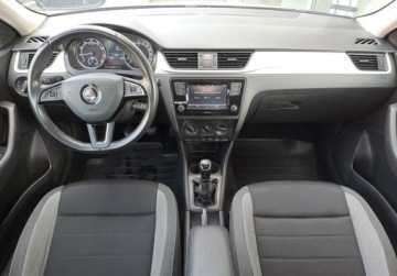 Skoda Rapid II Liftback Facelifting 1.0 TSI 95KM 2019 Skoda RAPID Ambition 1.0 TSI 95 KM SmartLink Tempomat Klima Salon PL ASO V, zdjęcie 8