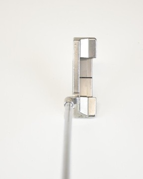 Клюшка Odyssey Toulon Putter 33 дюйма