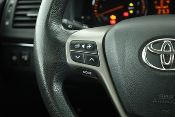 Toyota Avensis III Sedan 1.8 Valvematic 147KM 2011 Toyota Avensis 1.8 Valvematic, Salon Polska, Klima, zdjęcie 11