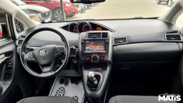 Toyota Verso Minivan Facelifting 1.8 Valvematic 147KM 2016 Toyota Verso 1.8Benz 7 osob Lift climatronic asystent 100 bezwypadek 1rej, zdjęcie 3
