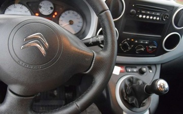 Citroen Berlingo II Van Long Facelifting 1.6 HDi 92KM 2013 Citroen Berlingo 1.6 HDI Klima Oryginal Lakier Hak 2 KPL Kol Sprowadzony, zdjęcie 29